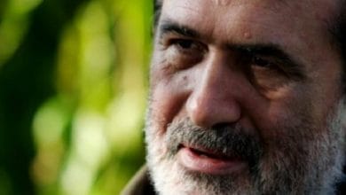 Ja disa thënie të ndritura nga Arbër Xhaferi Ja disa thënie të ndritura nga Arbër Xhaferi