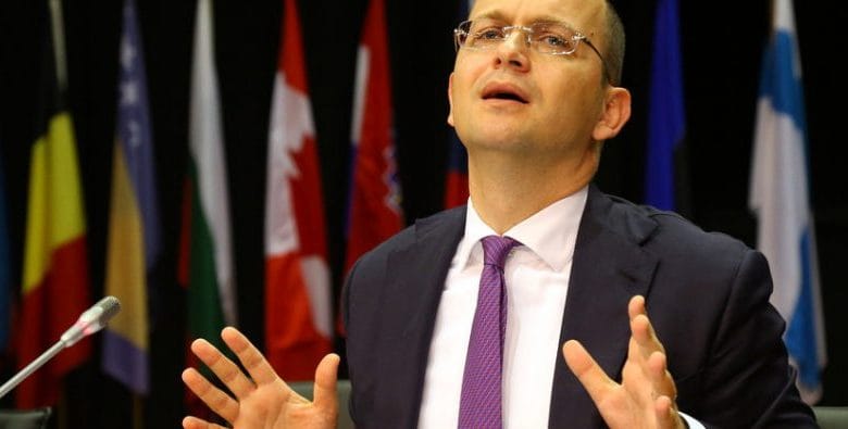 Bushati për ndryshimin i kufijve në Ballkan: Kush është babai i kësaj ideje?