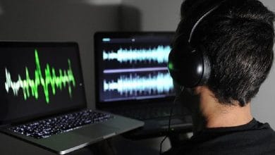 Publikimi i “bombave” të reja për shqiptarët në Maqedoninë e Veriut Publikimi i “bombave” të reja për shqiptarët në Maqedoninë e Veriut