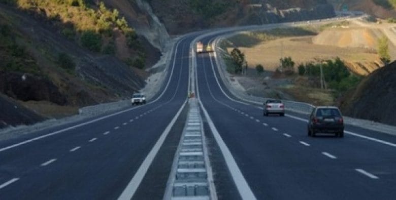 Kosova apo Shqipëria, cili shtet përfitoi më shumë nga Rruga e Kombit? Kosova apo Shqipëria, cili shtet përfitoi më shumë nga Rruga e Kombit?