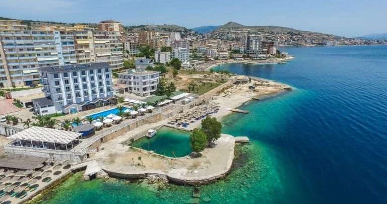 VIDEO: Çfarë thonë turistët e huaj për Sarandën VIDEO: Çfarë thonë turistët e huaj për Sarandën