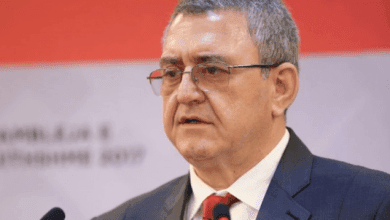 Duka: Po vuajmë sepse jemi të ndarë nga Kosova, por duhet të mësohemi me këtë realitet Duka: Po vuajmë sepse jemi të ndarë nga Kosova, por duhet të mësohemi me këtë realitet