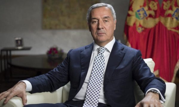 Gjukanoviq akuzon Kishën Ortodokse Serbe: Po e mbani gjallë idenë e Serbisë së Madhe Gjukanoviq akuzon Kishën Ortodokse Serbe: Po e mbani gjallë idenë e Serbisë së Madhe