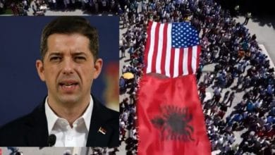 Marko Gjuriq reagon pas ceremonisë së 20-vjetorit të çlirimit të Kosovës Marko Gjuriq reagon pas ceremonisë së 20-vjetorit të çlirimit të Kosovës