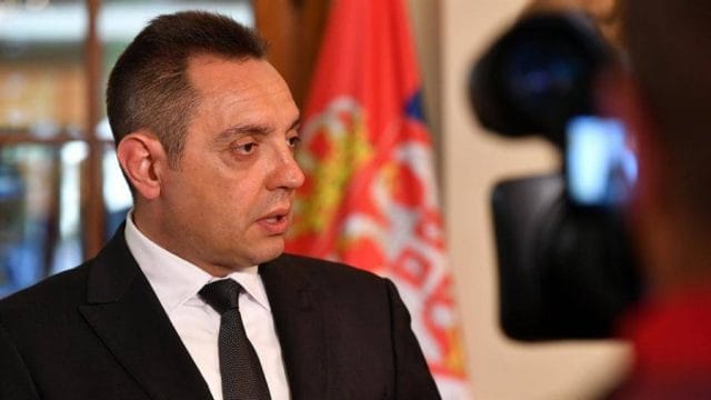 Vulin: Kosova po armatoset nga e gjithë bota Vulin: Kosova po armatoset nga e gjithë bota