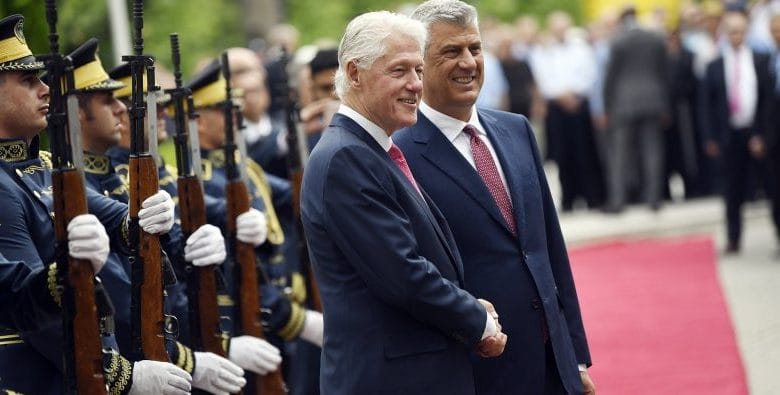 Clinton në Kosovë: Më pëlqejnë shqiptarët, ne kemi nevojë për ju
