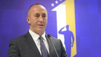 Haradinaj: Luftëtarëve ua kemi borxh ndërtimin e shtetit Haradinaj: Luftëtarëve ua kemi borxh ndërtimin e shtetit