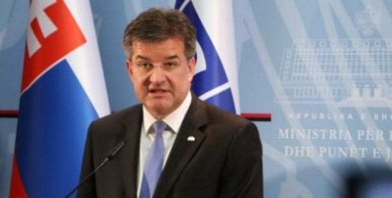 Lajçak mesazh Albin Kurtit: Bashkimi Evropian pret vazhdimin e dialogut Lajçak mesazh Albin Kurtit: Bashkimi Evropian pret vazhdimin e dialogut