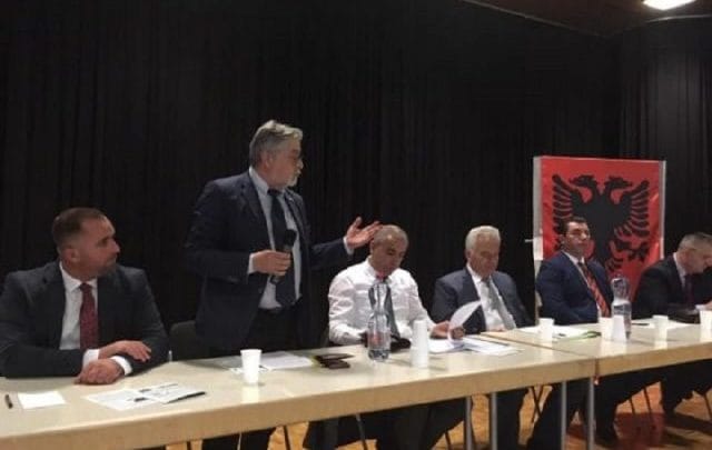 “Ditët e Shkollës Shqipe”, tryezë diskutimi në Zvicër “Ditët e Shkollës Shqipe”, tryezë diskutimi në Zvicër