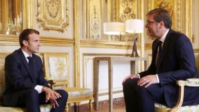 Macron në Beograd, gazeta serbe zbulon bisedën me Haradinaj Macron në Beograd, gazeta serbe zbulon bisedën me Haradinaj