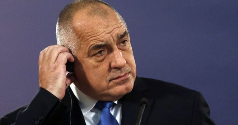 Bullgaria u bën thirrje Kosovës dhe Serbisë të negociojnë Bullgaria u bën thirrje Kosovës dhe Serbisë të negociojnë