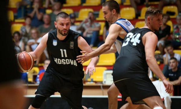Kosova, dy miqësore me Shqipërinë Kosova, dy miqësore me Shqipërinë