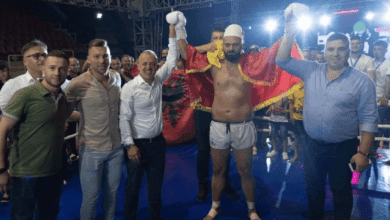 Shqelma e grushta derisa e hodhi përtokë kundërshtarin serb: Memedi mbron titullin e kampionit të Europës