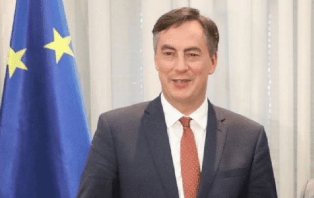 McAllister: Kosova dhe Serbia po punojnë shumë për të arritur marrëveshjen McAllister: Kosova dhe Serbia po punojnë shumë për të arritur marrëveshjen