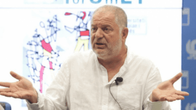 Batoni zbulon skenarin: Ambasadori Dell dha ‘urdhër’ që të ndërhyhet në veri të Kosovës Batoni zbulon skenarin: Ambasadori Dell dha ‘urdhër’ që të ndërhyhet në veri të Kosovës
