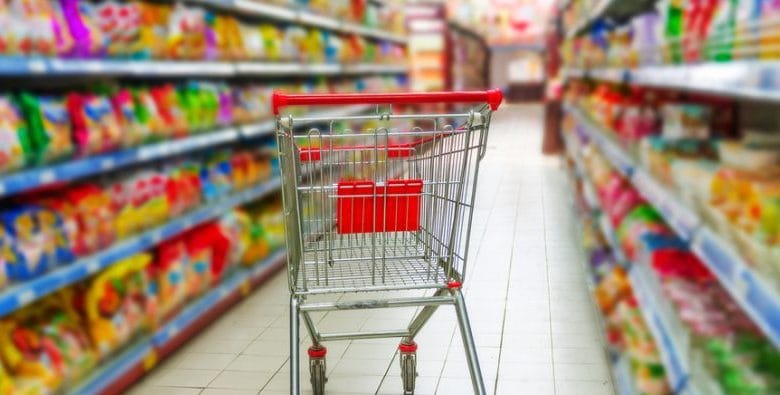Taksa 100% shtrenjton çmimet e këtyre produkteve: Flasin pronarët e marketeve Taksa 100% shtrenjton çmimet e këtyre produkteve: Flasin pronarët e marketeve