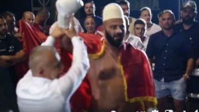 Kik-boksieri shqiptar të gjitha parat e biletave i dhuron për bamirësi