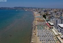 Studimi i Wizz Air/ Shqipëria me plazhet më të mira! Forbes: Në plazhin e Durrësit nuk ka…