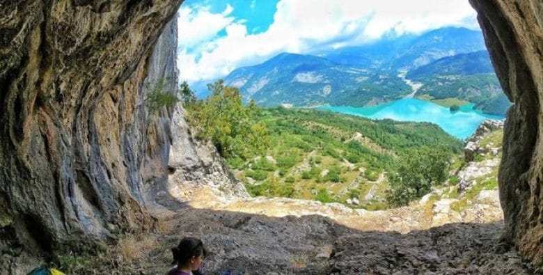 Pse jo Shqipëria? Pse jo Shqipëria?