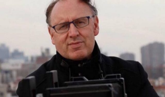 Fotografi shqiptar përmes artit vetëdijësoi Amerikën për tragjedinë e Kosovës Fotografi shqiptar përmes artit vetëdijësoi Amerikën për tragjedinë e Kosovës