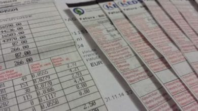 Serbët në veri vazhdojnë të mos paguajnë faturat e rrymës, buxheti i Kosovës dëmtohet për 12 milionë euro në vit Serbët në veri vazhdojnë të mos paguajnë faturat e rrymës, buxheti i Kosovës dëmtohet për 12 milionë euro në vit