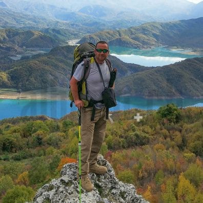 Bukuritë shqiptare, në syrin e Fation Plakut Bukuritë shqiptare, në syrin e Fation Plakut