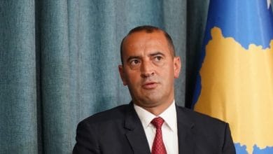 Fletëarrest i lëshuar nga Serbia, Daut Haradinaj ndalohet në Vjenë Fletëarrest i lëshuar nga Serbia, Daut Haradinaj ndalohet në Vjenë