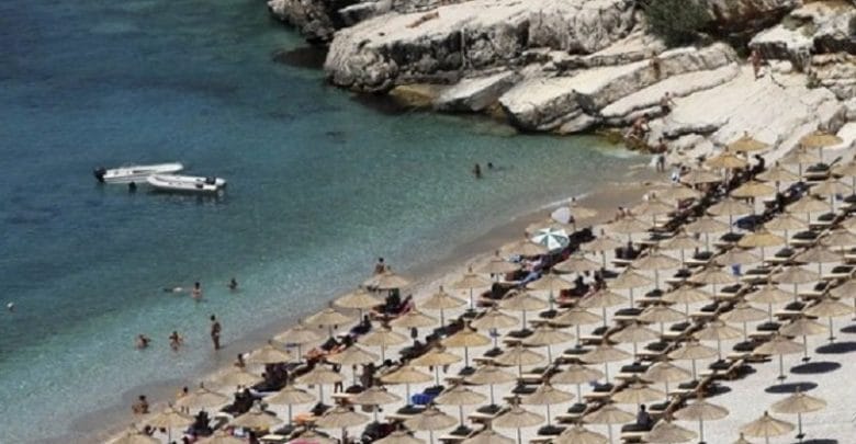 87% e turistëve të kënaqur nga përvoja në Shqipëri 87% e turistëve të kënaqur nga përvoja në Shqipëri