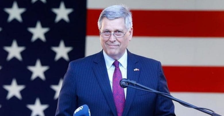 Pas dorëheqjes së Haradinajt, ambasadori i SHBA-ve Kosnett thirrje për dialog me Serbinë Pas dorëheqjes së Haradinajt, ambasadori i SHBA-ve Kosnett thirrje për dialog me Serbinë