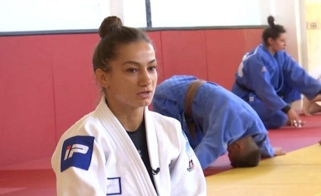 Majlinda Kelmendi: Kosovës nuk i interesojnë sukseset e sporistëve” (VIDEO)