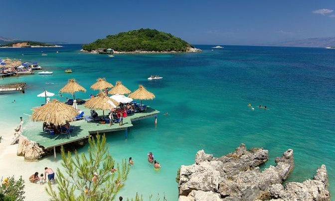 Shqipëria, destinacioni i parë i grekëve për pushime
