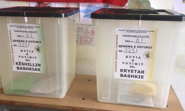 Në fshatin shqiptar ku votoi vetëm një banor