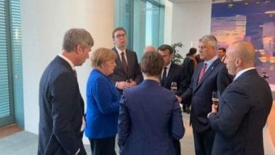 Agjencia franceze: Ndryshe nga Merkel, Macron është i hapur ndaj idesë së shkëmbimit të territoreve Agjencia franceze: Ndryshe nga Merkel, Macron është i hapur ndaj idesë së shkëmbimit të territoreve