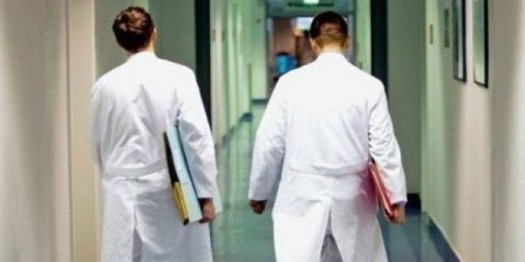 Në Shqipëri për qëllime shëndetësore/ INSTAT: Rritet me 270 % hyrja e shtetasve të huaj për trajtimet e shëndetit Në Shqipëri për qëllime shëndetësore/ INSTAT: Rritet me 270 % hyrja e shtetasve të huaj për trajtimet e shëndetit