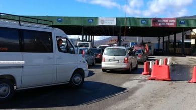 Emigrantët shqiptarë kthehen në atdhe Emigrantët shqiptarë kthehen në atdhe