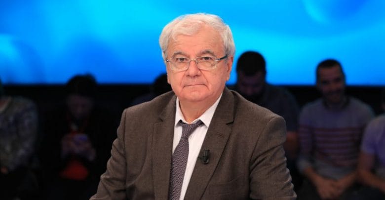 Shqiptarët, një fillim i ri historik! Shqiptarët, një fillim i ri historik!
