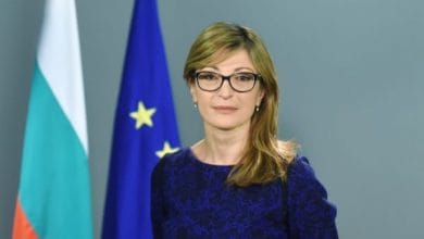 Ministrja e jashtme bullgare në anën e Kosovës: Nuk do të ishte keq sikur Daçiq të kërkonte falje Ministrja e jashtme bullgare në anën e Kosovës: Nuk do të ishte keq sikur Daçiq të kërkonte falje