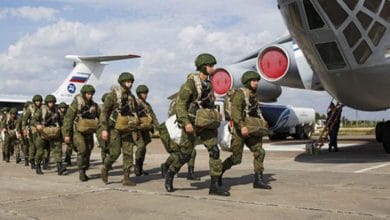 Duke pritur urdhrin për luftë në Kosovë Duke pritur urdhrin për luftë në Kosovë