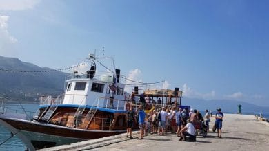 FOTO/ Karaburuni dhe Sazani destinacioni i 1700 turistëve vetëm në fundjavë FOTO/ Karaburuni dhe Sazani destinacioni i 1700 turistëve vetëm në fundjavë