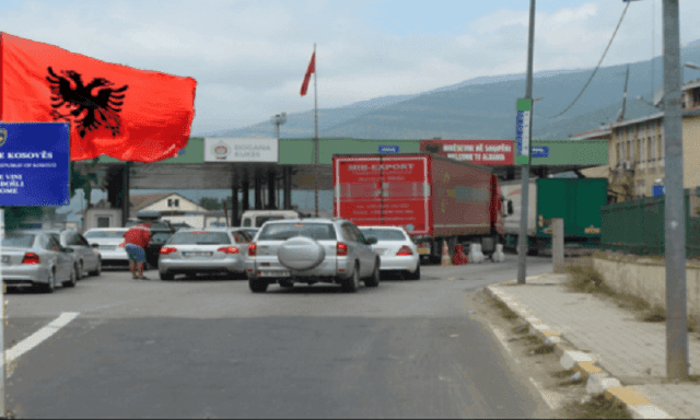 Krijohet grupi punues që do zgjidhë problemet tregtare mes Kosovës dhe Shqipërisë Krijohet grupi punues që do zgjidhë problemet tregtare mes Kosovës dhe Shqipërisë