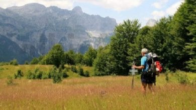 Turistët e aventurës zgjedhin Alpet Shqiptare Turistët e aventurës zgjedhin Alpet Shqiptare