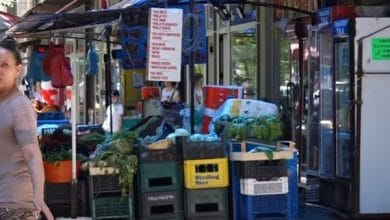Si u mbushen marketet në veri me mallra serbe Si u mbushen marketet në veri me mallra serbe