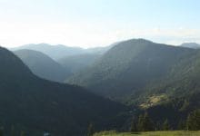 Turisti mahnitet nga bukuritë e Rugovës: Këtu është si në Zvicër (VIDEO) Turisti mahnitet nga bukuritë e Rugovës: Këtu është si në Zvicër (VIDEO)