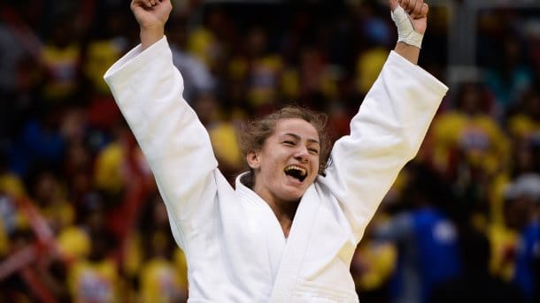 Kosova e vogël, superfuqi në xhudo. Majlinda Kelmendi kampione e padiskutueshme Kosova e vogël, superfuqi në xhudo. Majlinda Kelmendi kampione e padiskutueshme