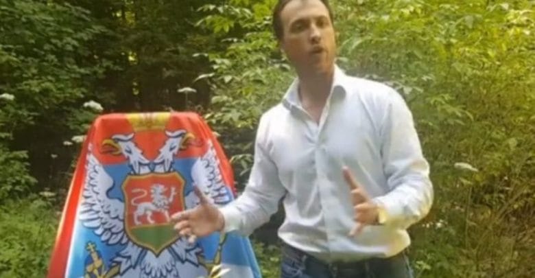 Serbi i Malit të Zi, shkel në tokën shqiptare! Kërcënon Edi Ramën dhe Ramush Haradinajn (VIDEO) Serbi i Malit të Zi, shkel në tokën shqiptare! Kërcënon Edi Ramën dhe Ramush Haradinajn (VIDEO)