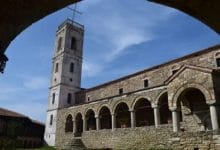 Manastiri i Ardenicës mahnit të huajt Manastiri i Ardenicës mahnit të huajt