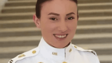 Shqiptarja gradohet Rreshter-Majore në Komandën e Regjimentit elitar amerikan Shqiptarja gradohet Rreshter-Majore në Komandën e Regjimentit elitar amerikan