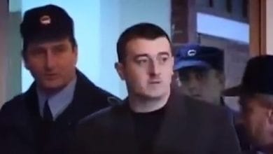 Vrau 14 shqiptarë, krimineli serb lirohet nga burgu Vrau 14 shqiptarë, krimineli serb lirohet nga burgu
