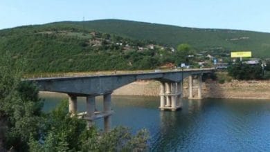 ‘Relike’ e komunizmit! Dridhjet e frikshme të urës që sot lidh Shqipërinë me Kosovën ‘Relike’ e komunizmit! Dridhjet e frikshme të urës që sot lidh Shqipërinë me Kosovën