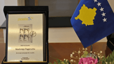 Nexhmije Pagarusha nderohet me vendosje në pulla postare Nexhmije Pagarusha nderohet me vendosje në pulla postare
